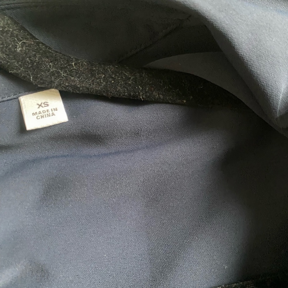 Aritzia Navy Babaton New Kahlo Robe - Picture 7 of 12